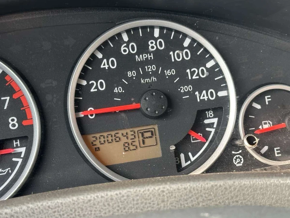 2005 Nissan Pathfinder 3rd Gen - Image 14 of 18