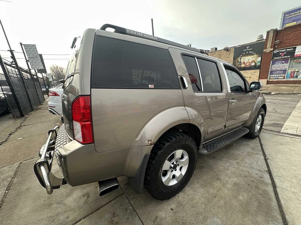 2005 Nissan Pathfinder 3rd Gen - Image 6 of 18