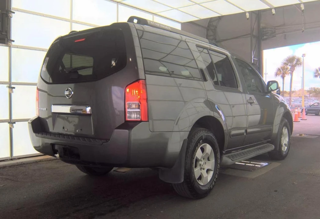 2005 Nissan Pathfinder 3rd Gen - Image 5 of 12