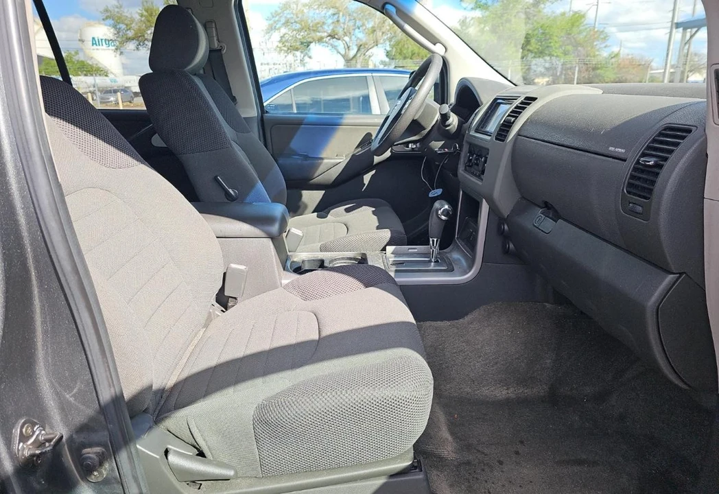 2005 Nissan Pathfinder 3rd Gen - Image 11 of 12