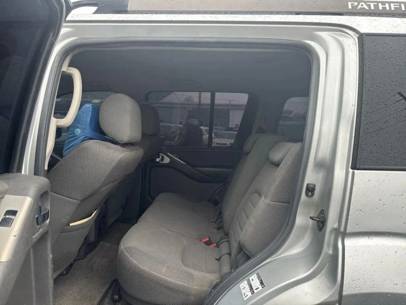 2005 Nissan Pathfinder 3rd Gen - Image 6 of 11