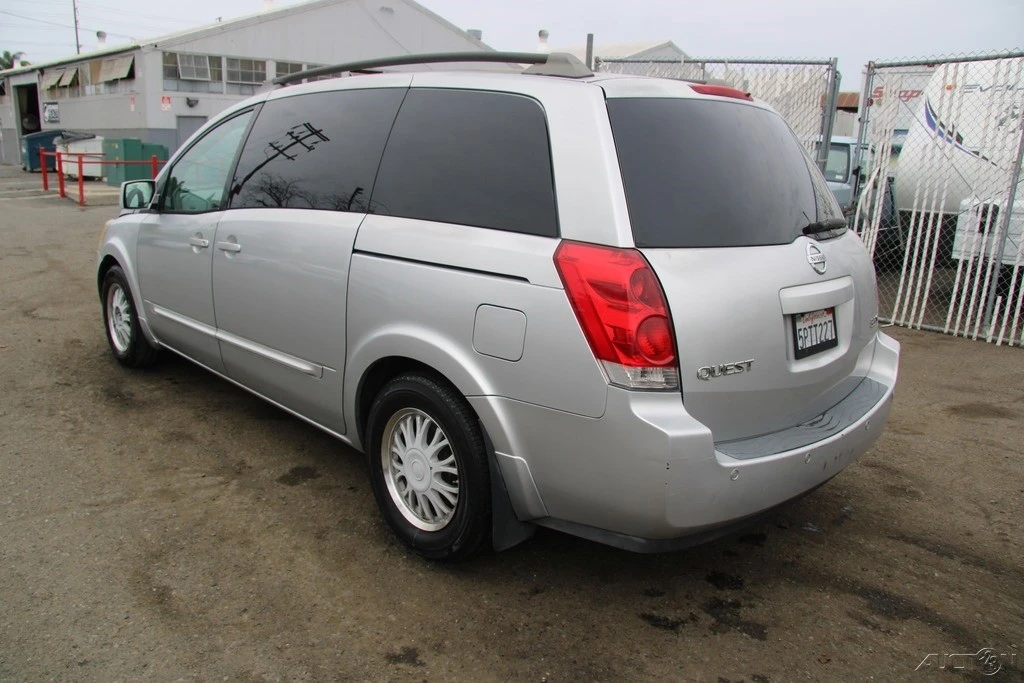 2005 Nissan Quest - Image 4 of 21