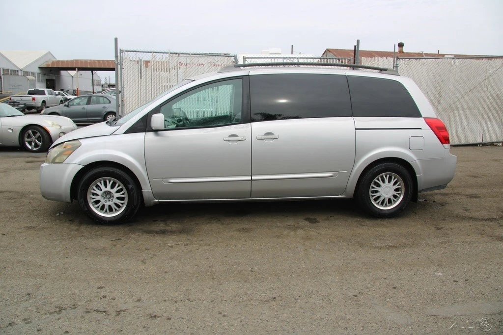 2005 Nissan Quest - Image 3 of 21