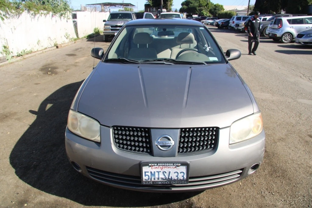 2005 Nissan Sentra 5th Gen - Image 9 of 21