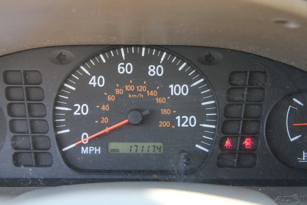 2005 Nissan Sentra 5th Gen - Image 14 of 21