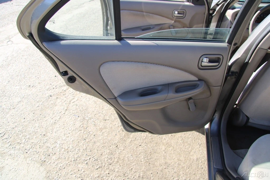 2005 Nissan Sentra 5th Gen - Image 17 of 21