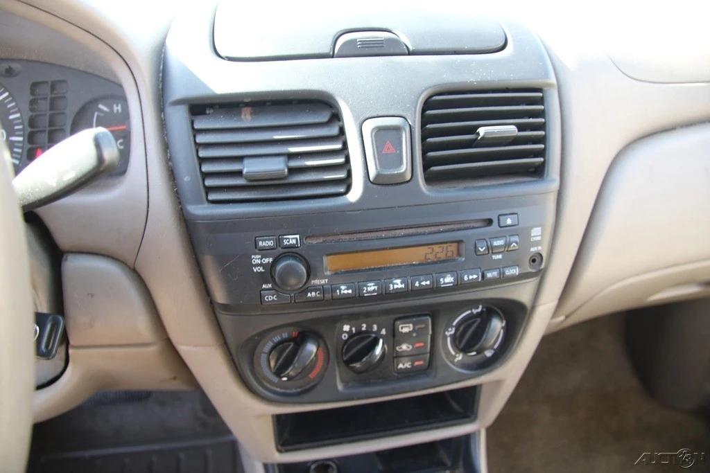 2005 Nissan Sentra 5th Gen - Image 15 of 21