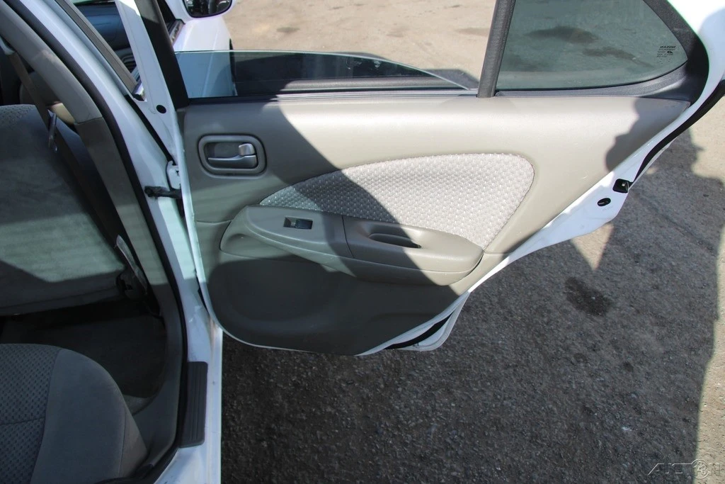 2005 Nissan Sentra 6th Gen - Image 21 of 21