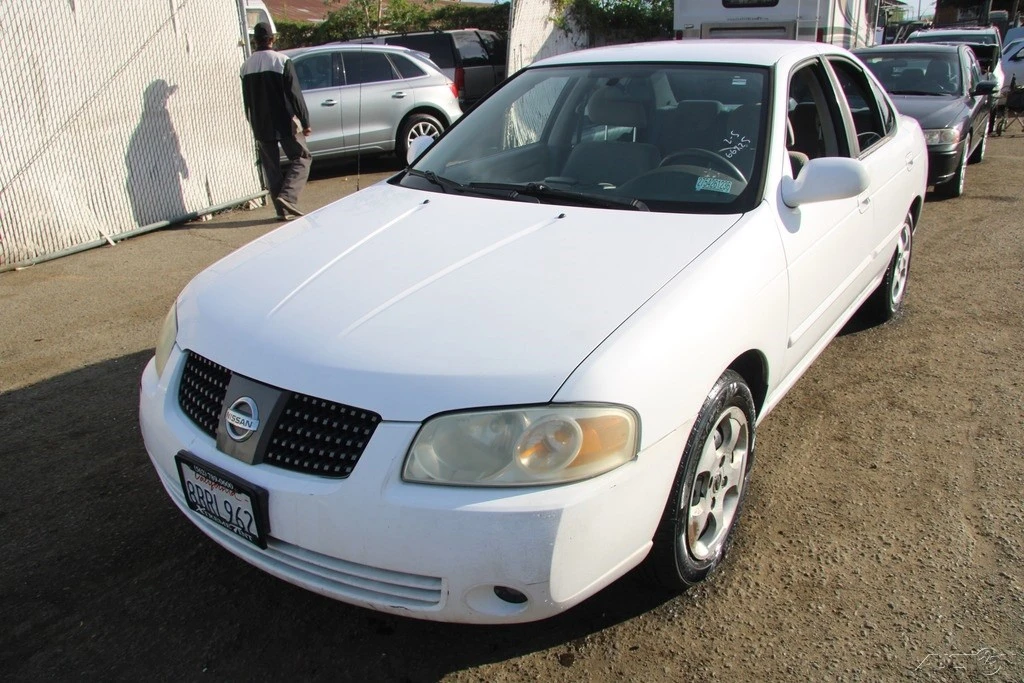 2005 Nissan Sentra 6th Gen - Image 2 of 21