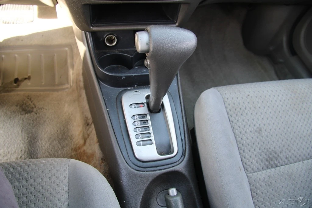 2005 Nissan Sentra 6th Gen - Image 17 of 21