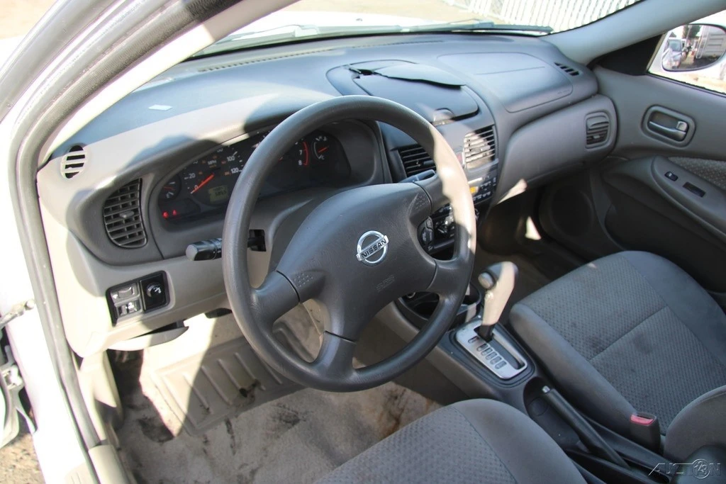 2005 Nissan Sentra 6th Gen - Image 13 of 21