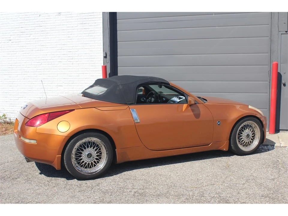 2005 Nissan 350Z 5th Gen - Image 10 of 31