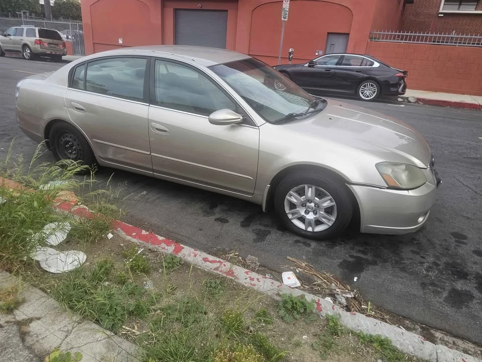 2005 Nissan Altima 3rd Gen - Image 3 of 11