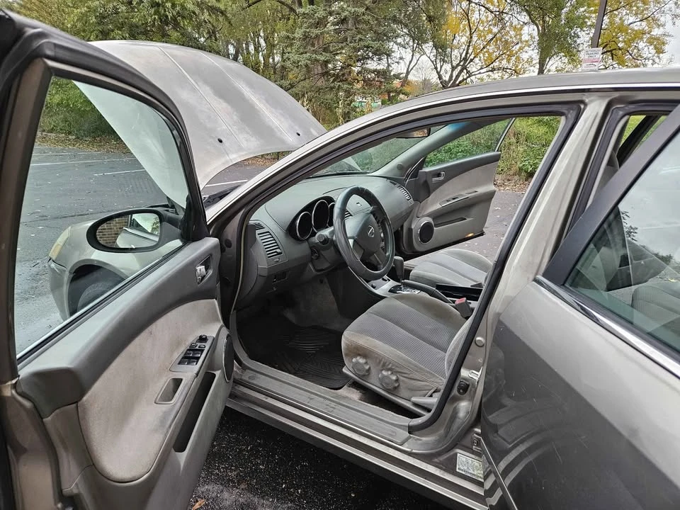 2005 Nissan Altima 3rd Gen - Image 5 of 12