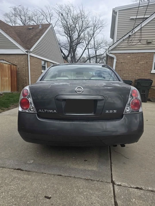 2005 Nissan Altima 3rd Gen - Image 4 of 13