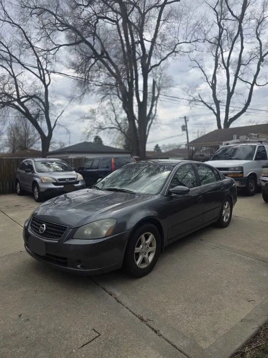 2005 Nissan Altima 3rd Gen - Image 2 of 13