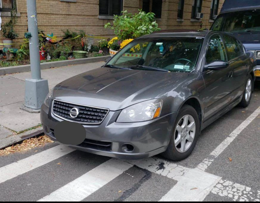 2005 Nissan Altima 3rd Gen - Image 2 of 3