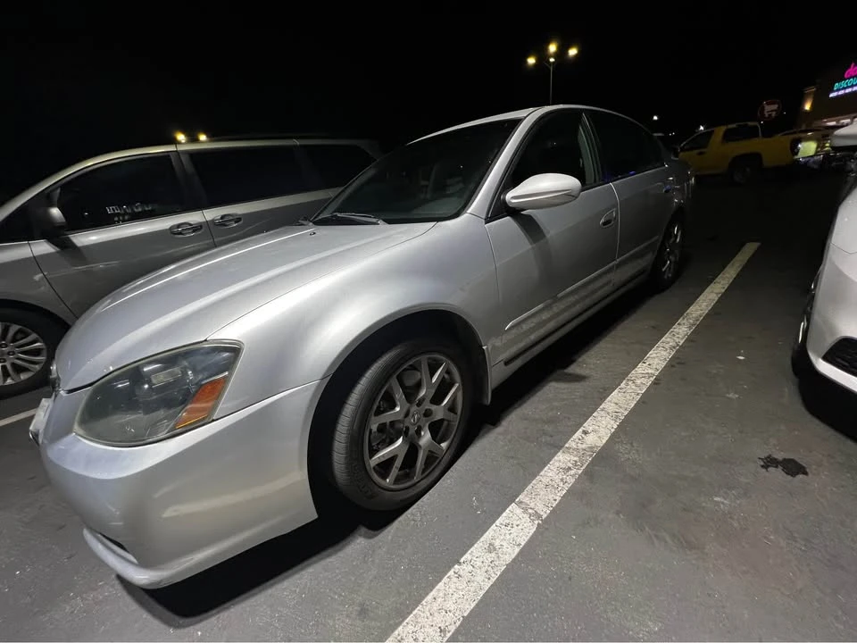 2005 Nissan Altima 3rd Gen - Image 4 of 7