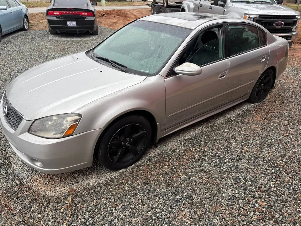 2005 Nissan Altima 3rd Gen - Image 3 of 7
