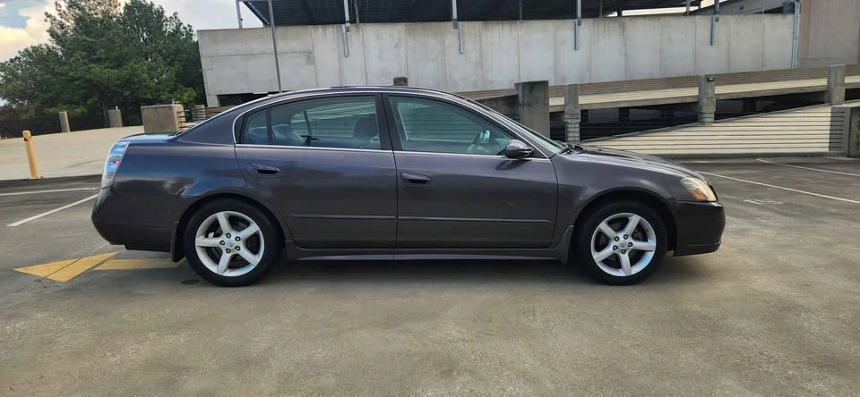 2005 Nissan Altima 3rd Gen - Image 3 of 20