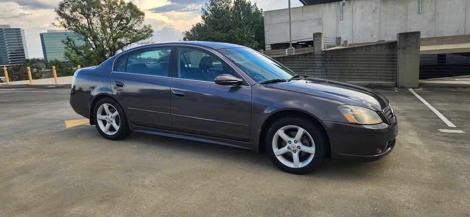 2005 Nissan Altima 3rd Gen - Image 2 of 20