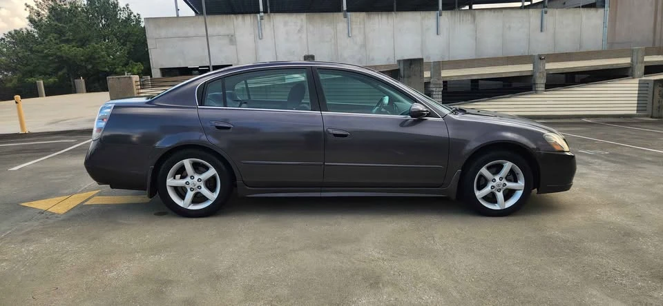 2005 Nissan Altima 3rd Gen - Image 9 of 20