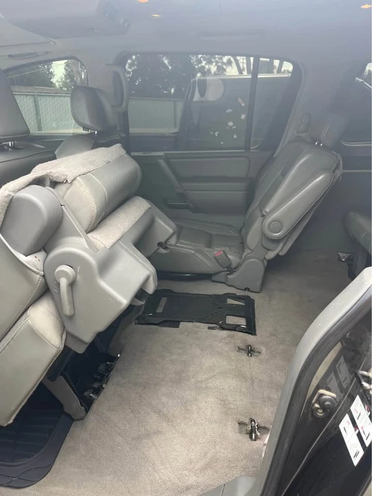 2005 Nissan Armada - Image 8 of 12