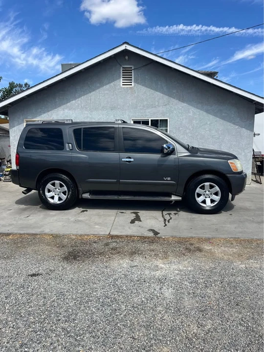 2005 Nissan Armada - Image 4 of 12