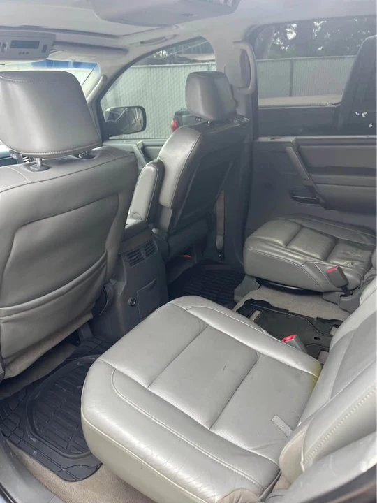 2005 Nissan Armada - Image 9 of 12