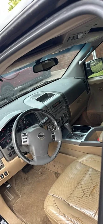 2005 Nissan Armada - Image 7 of 8