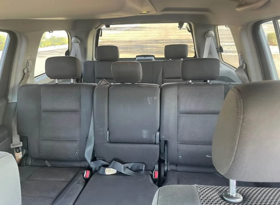 2005 Nissan Armada - Image 5 of 7