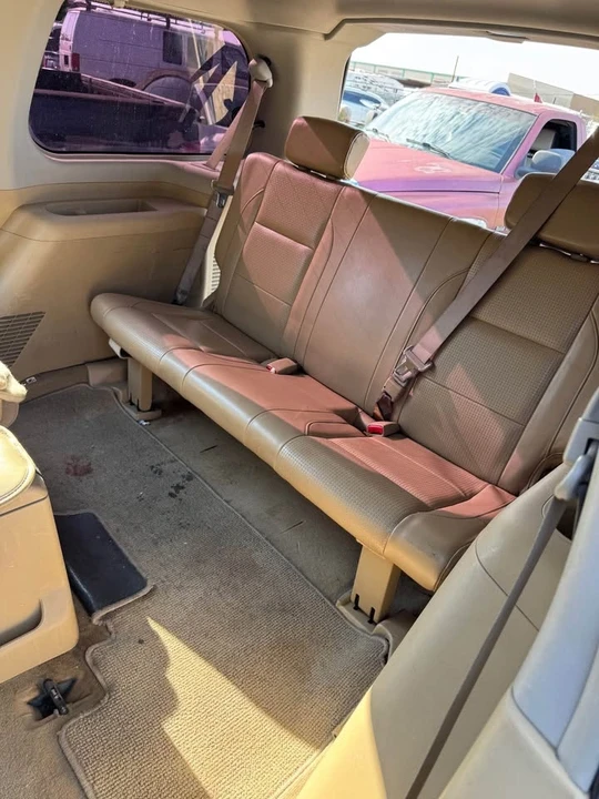 2005 Nissan Armada - Image 5 of 7