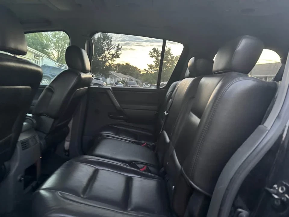 2005 Nissan Armada - Image 3 of 7
