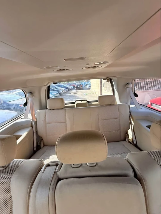 2005 Nissan Armada - Image 8 of 10