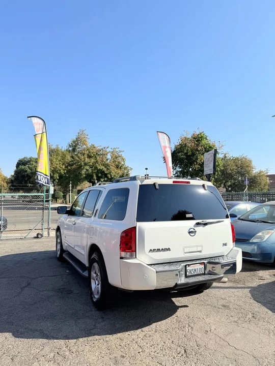 2005 Nissan Armada - Image 3 of 10