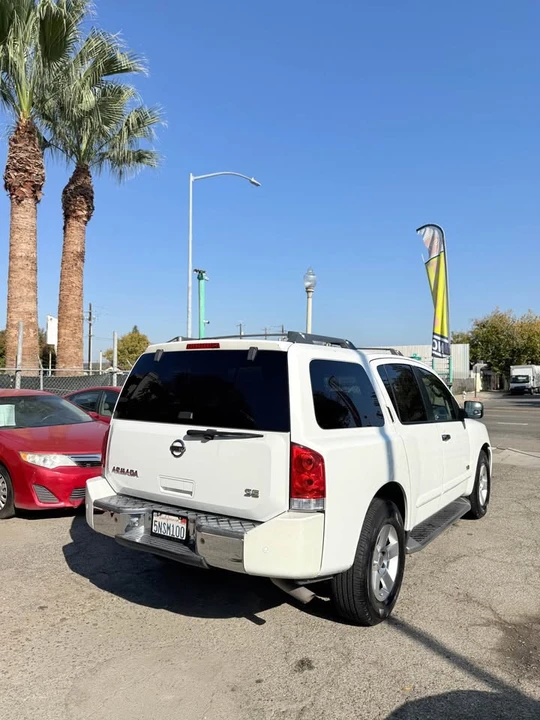 2005 Nissan Armada - Image 4 of 10