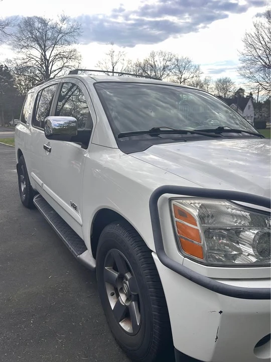 2005 Nissan Armada - Image 3 of 6