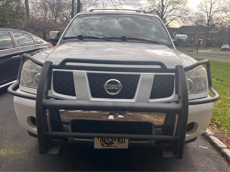 2005 Nissan Armada - Image 4 of 6