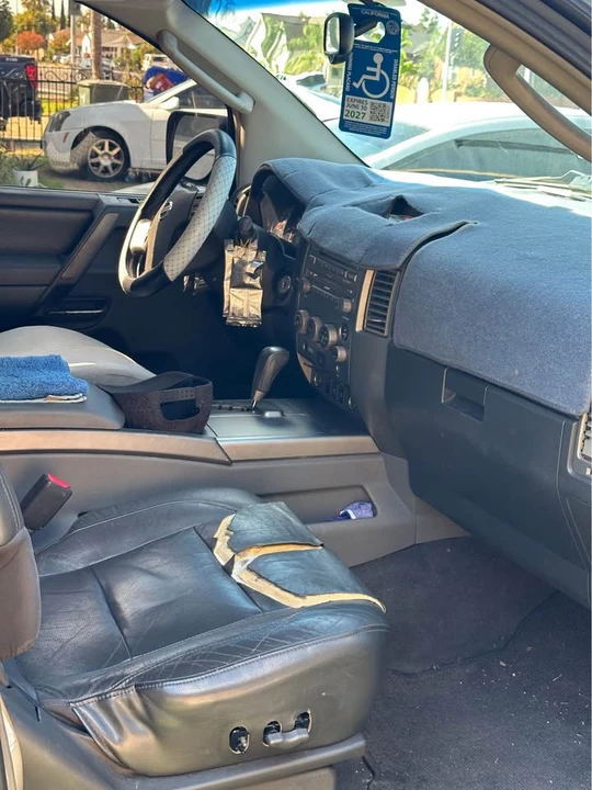 2005 Nissan Armada - Image 9 of 11