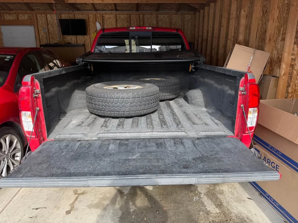 2005 Nissan Frontier 2nd Gen - Image 3 of 10