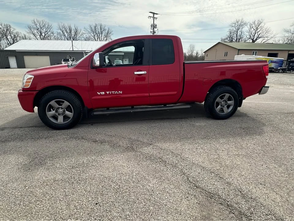 2005 Nissan Frontier 2nd Gen - Image 3 of 17