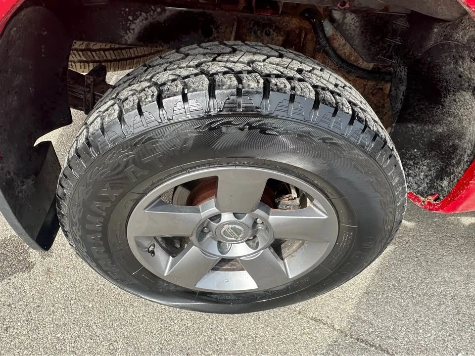 2005 Nissan Frontier 2nd Gen - Image 14 of 17
