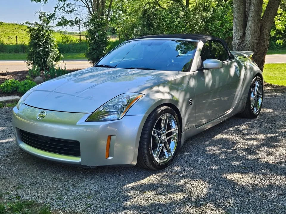 2005 Nissan 350Z 5th Gen - Image 4 of 10