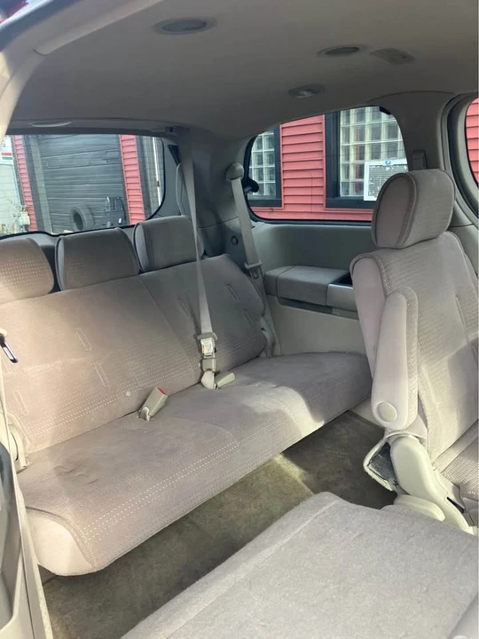 2005 Nissan Quest - Image 13 of 14