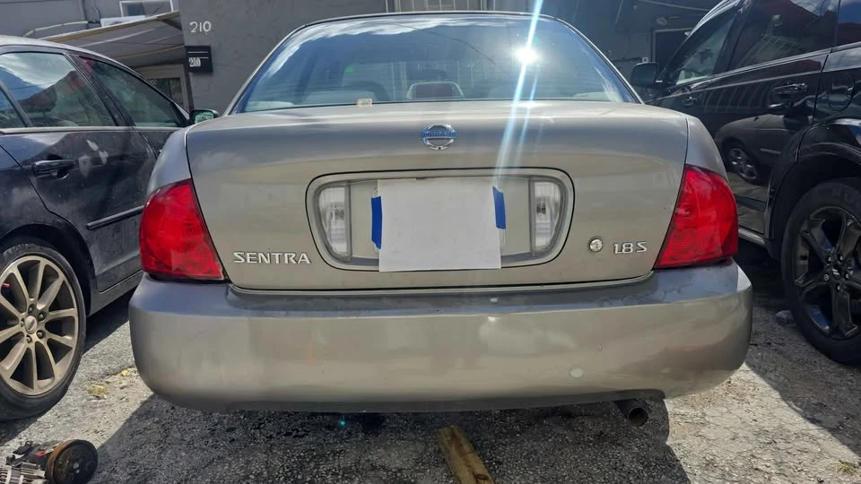 2005 Nissan Sentra 5th Gen - Image 5 of 7