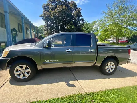 2005 Nissan Titan S Pickup