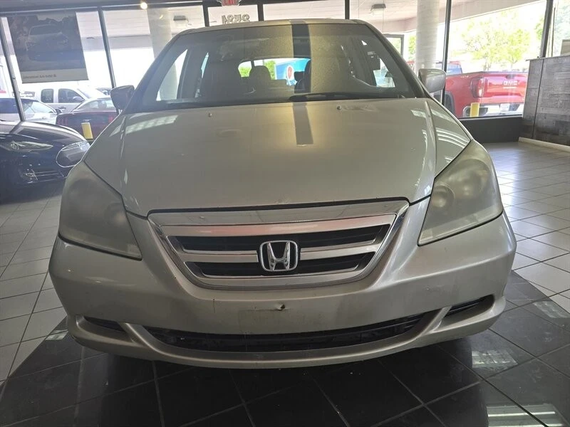 2005 Honda Odyssey - Image 2 of 4