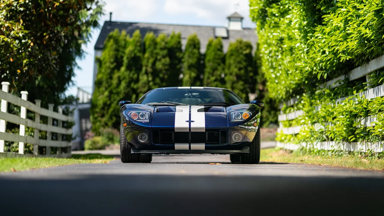 2005 Ford GT 1st Gen - Image 13 of 31