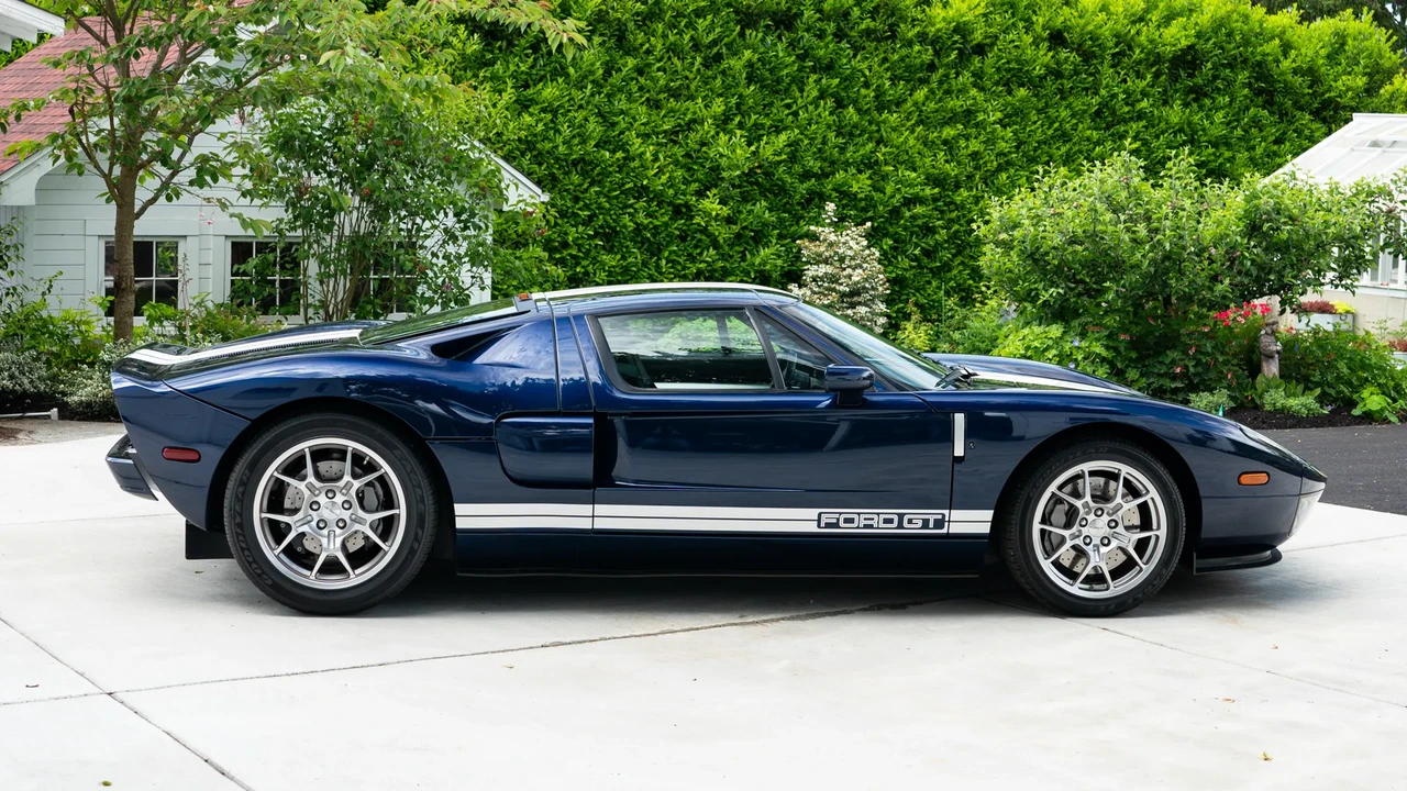 2005 Ford GT 1st Gen - Image 5 of 31