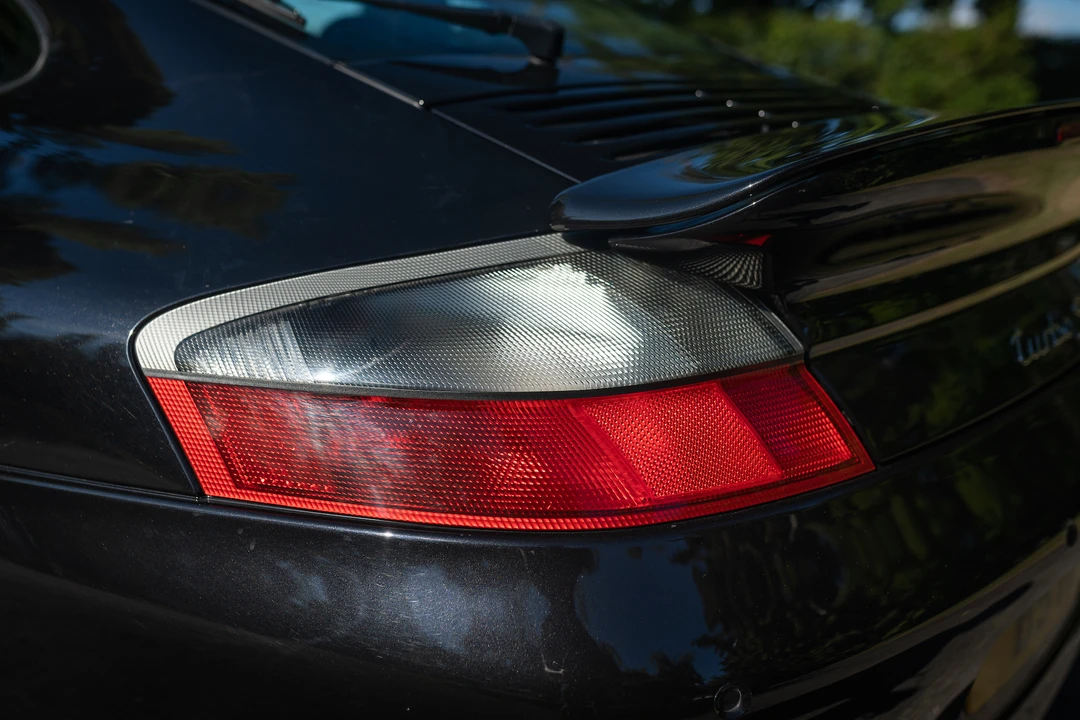 2005 Porsche 996 Turbo - Image 21 of 31